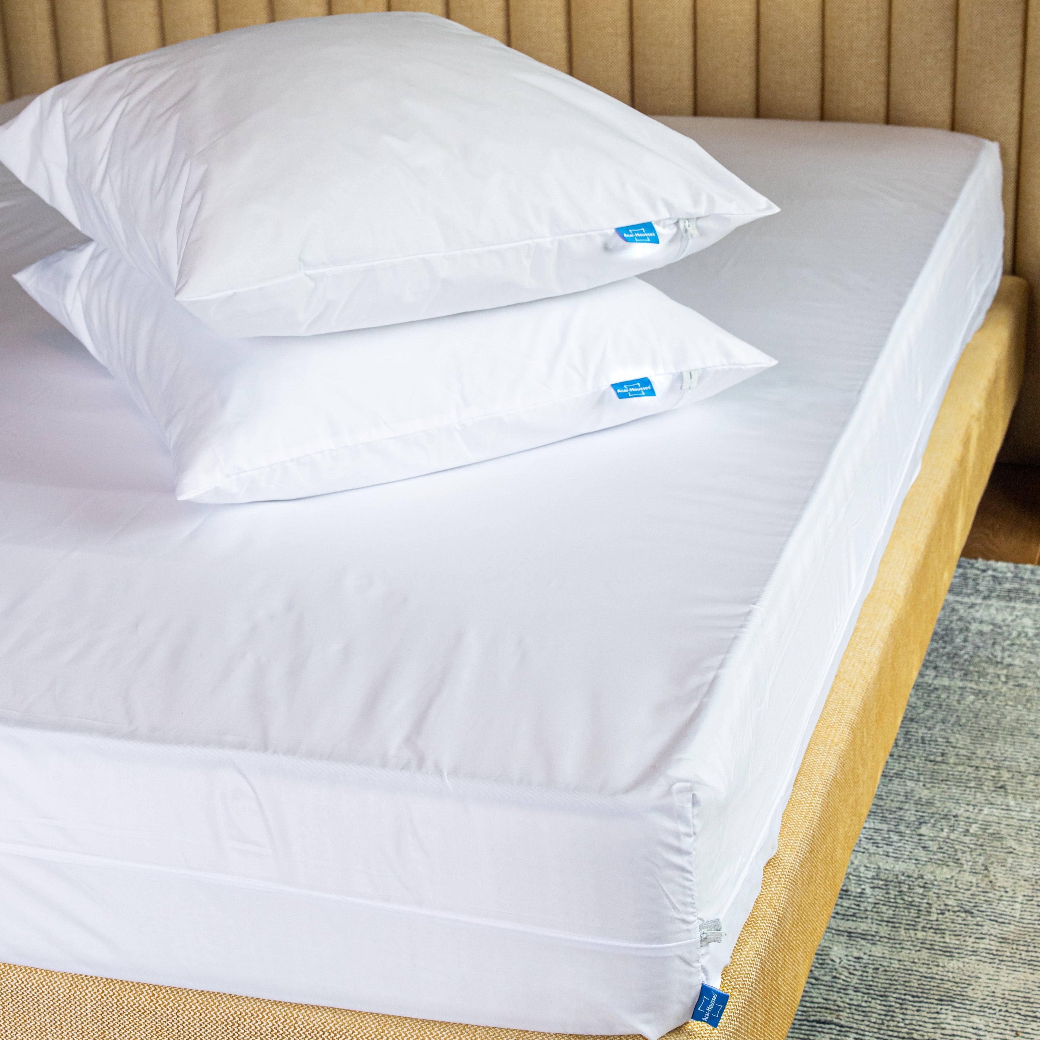 Housse de protection oreiller 65x65 cm et matelas anti acariens sans traitement chimique avec un tissu Français et garantie 10 ans.